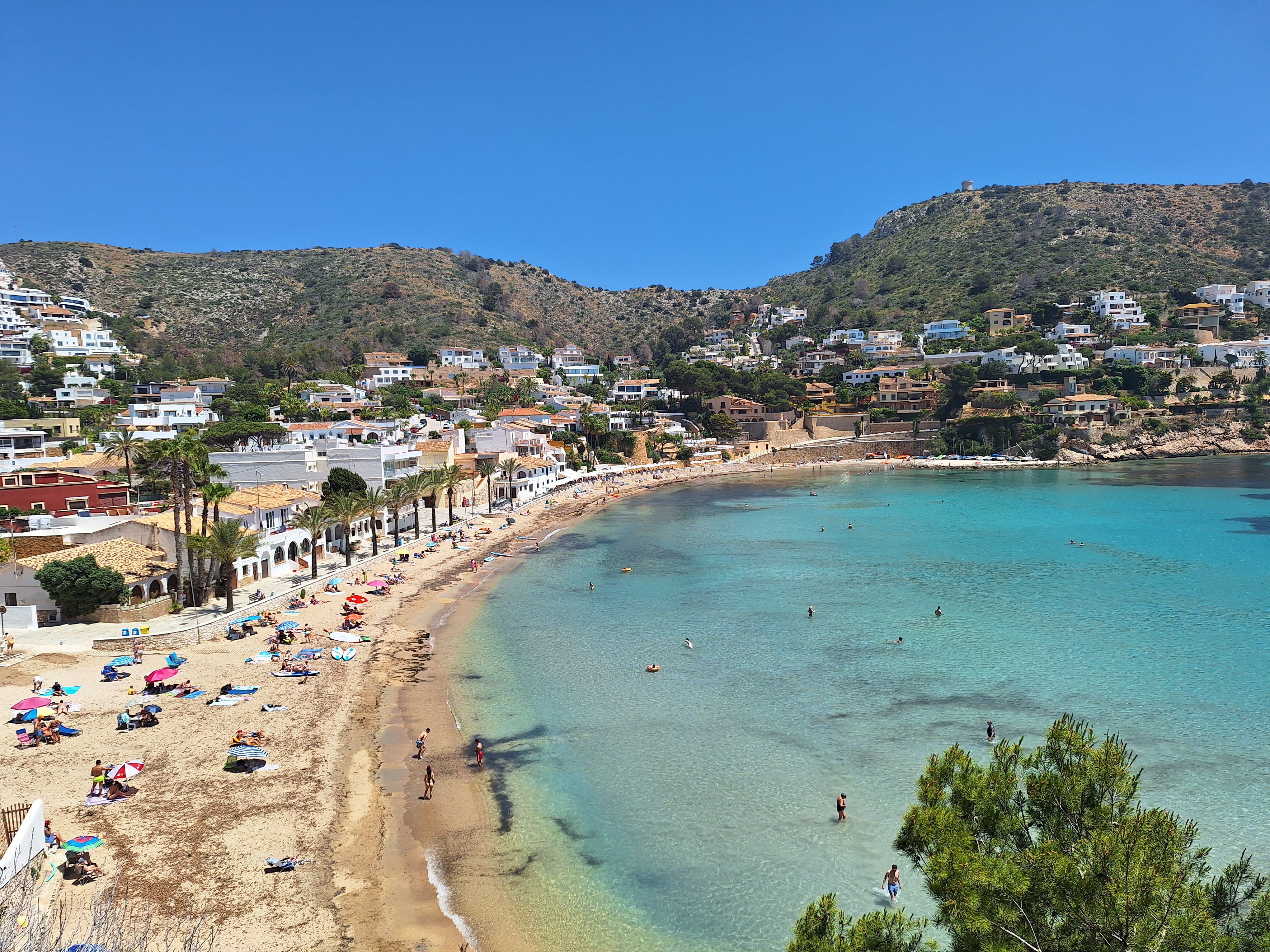El Portet beach